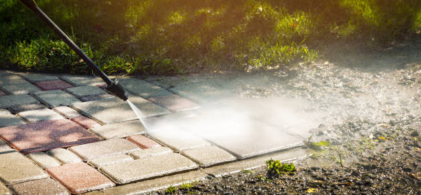 Best Pool Deck Cleaning in Beckett Ridge, OH